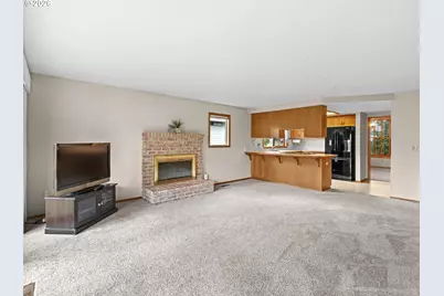 1806 NE 150th Ave, Portland, OR 97230 - Photo 3