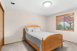 1806 NE 150th Ave, Portland, OR 97230 - Photo 11