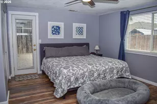 1723 Westwood Dr, Medford, OR 97501 - Photo 17