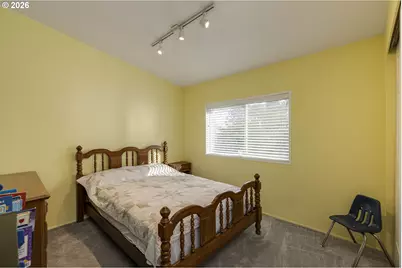 655 NE Burnett Rd #9, McMinnville, OR 97128 - Photo 17