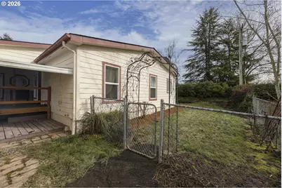 655 NE Burnett Rd #9, McMinnville, OR 97128 - Photo 25