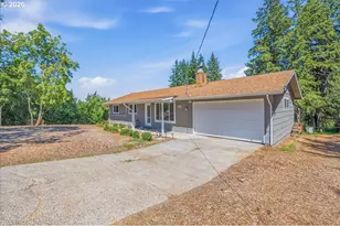 7028 SE Hogan Rd, Gresham, OR 97080 - Photo 3