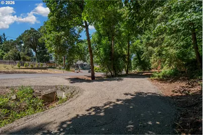S 70th St, Springfield, OR 97478 - Photo 27
