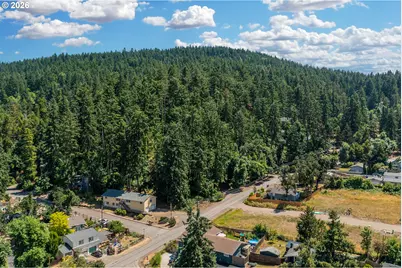 S 70th St, Springfield, OR 97478 - Photo 5