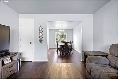 885 Kristen Way, Cottage Grove, OR 97424 - Photo 9