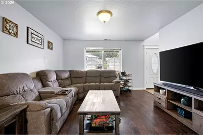 885 Kristen Way, Cottage Grove, OR 97424 - Photo 7