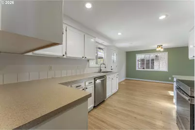 1550 Tierra Lynn Dr, Woodburn, OR 97071 - Photo 9