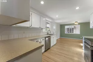 1550 Tierra Lynn Dr, Woodburn, OR 97071 - Photo 9