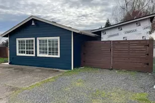 1550 Tierra Lynn Dr, Woodburn, OR 97071 - Photo 3