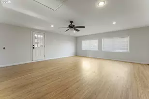 1550 Tierra Lynn Dr, Woodburn, OR 97071 - Photo 11