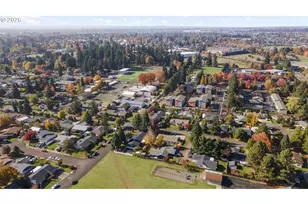 1550 Tierra Lynn Dr, Woodburn, OR 97071 - Photo 33