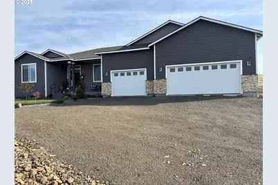 700 Dooley Rd, Centerville, WA 98613 - Photo 1