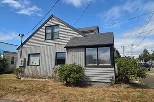816 Nestucca Ave, Tillamook, OR 97141 - Photo 3