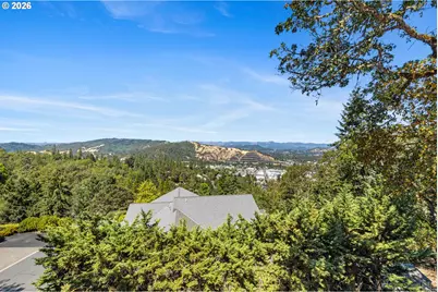 1485 SE Parkwood Dr, Roseburg, OR 97470 - Photo 45