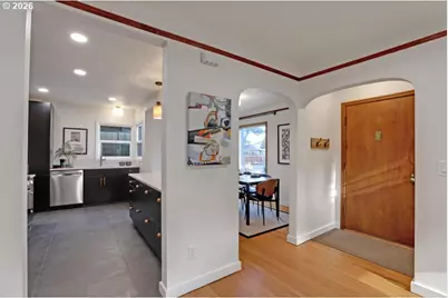 6315 N Curtis Ave, Portland, OR 97217 - Photo 5