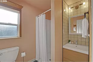 6315 N Curtis Ave, Portland, OR 97217 - Photo 31