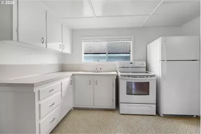 1020 N Roosevelt Dr, Seaside, OR 97138 - Photo 13
