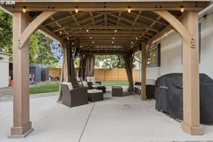 6215 NE 102nd Ave, Vancouver, WA 98662 - Photo 3
