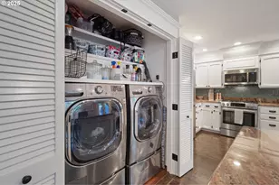 6275 Clubhouse Cir, West Linn, OR 97068 - Photo 17