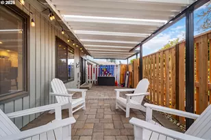 6275 Clubhouse Cir, West Linn, OR 97068 - Photo 37