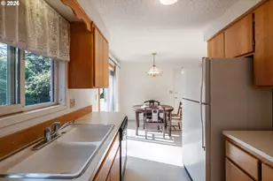 3724 Alladin Way, Eugene, OR 97404 - Photo 15