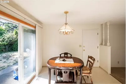 3724 Alladin Way, Eugene, OR 97404 - Photo 9