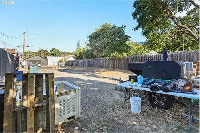 216 W Steuben St, Bingen, WA 98605 - Photo 29