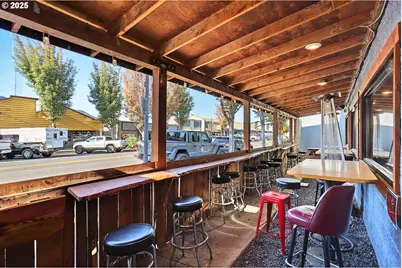 216 W Steuben St, Bingen, WA 98605 - Photo 9