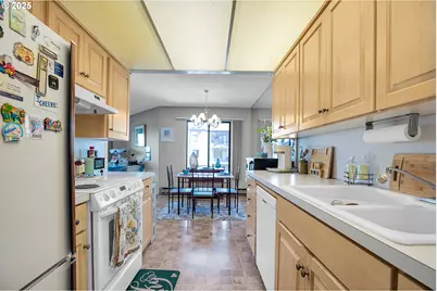 5575 E Evergreen Blvd #4303, Vancouver, WA 98661 - Photo 7