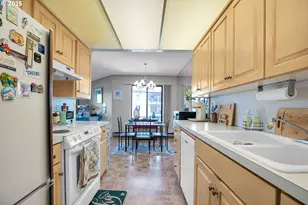 5575 E Evergreen Blvd, Vancouver, WA 98661 - Photo 7