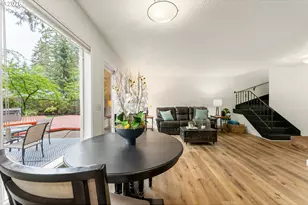 5955 Washington Ct, Lake Oswego, OR 97035 - Photo 15