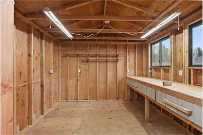 955 State St, North Bend, OR 97459 - Photo 29