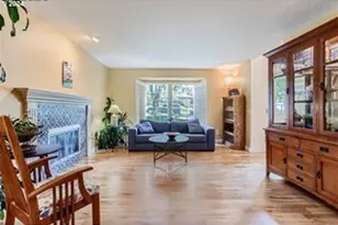 15093 SW Ashley Dr, Portland, OR 97224 - Photo 5