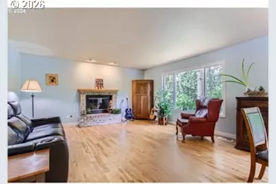 15093 SW Ashley Dr, Portland, OR 97224 - Photo 11