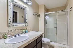 15093 SW Ashley Dr, Portland, OR 97224 - Photo 29