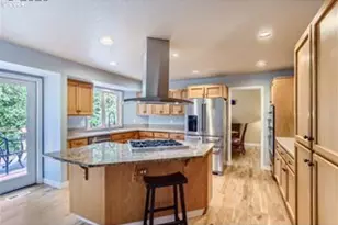 15093 SW Ashley Dr, Portland, OR 97224 - Photo 9