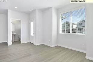 1161 Parkside Ave, Woodburn, OR 97071 - Photo 3