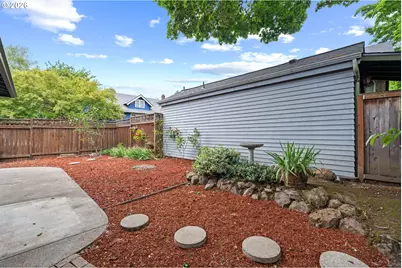 1706 SE 49th Ave, Portland, OR 97215 - Photo 47