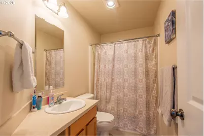 889 Kentucky Ave, Coos Bay, OR 97420 - Photo 21