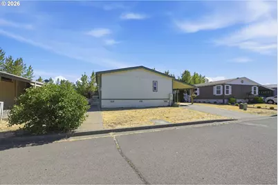 310 Pitney Ln #98, Junction City, OR 97448 - Photo 3