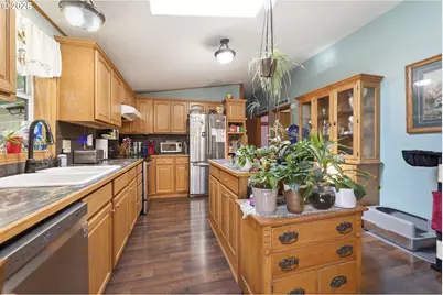 310 Pitney Ln #98, Junction City, OR 97448 - Photo 13