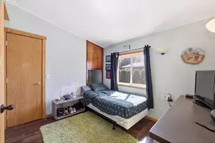 310 Pitney Ln, Junction City, OR 97448 - Photo 17