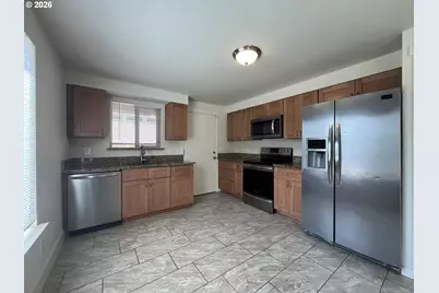1436 Village Park Pl, West Linn, OR 97068 - Photo 11