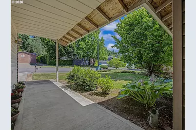 3550 SW 2nd St, Gresham, OR 97030 - Photo 5