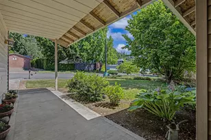3550 SW 2nd St, Gresham, OR 97030 - Photo 5