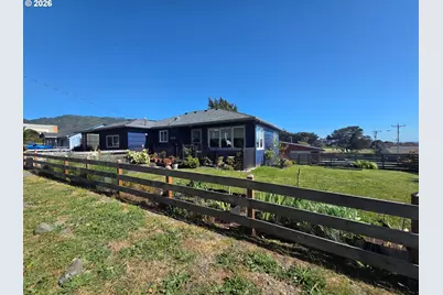 94130 4th St, Gold Beach, OR 97444 - Photo 43