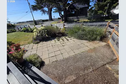 94130 4th St, Gold Beach, OR 97444 - Photo 35