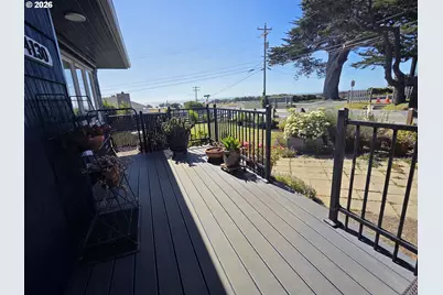 94130 4th St, Gold Beach, OR 97444 - Photo 15