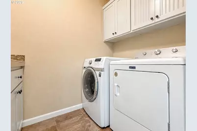 17478 SW Max Ct, Beaverton, OR 97078 - Photo 33