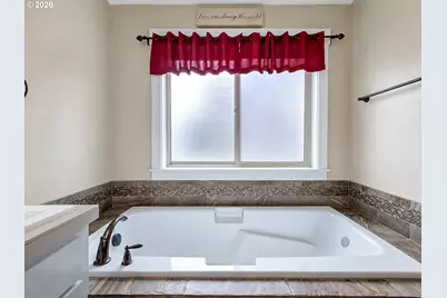 17478 SW Max Ct, Beaverton, OR 97078 - Photo 27